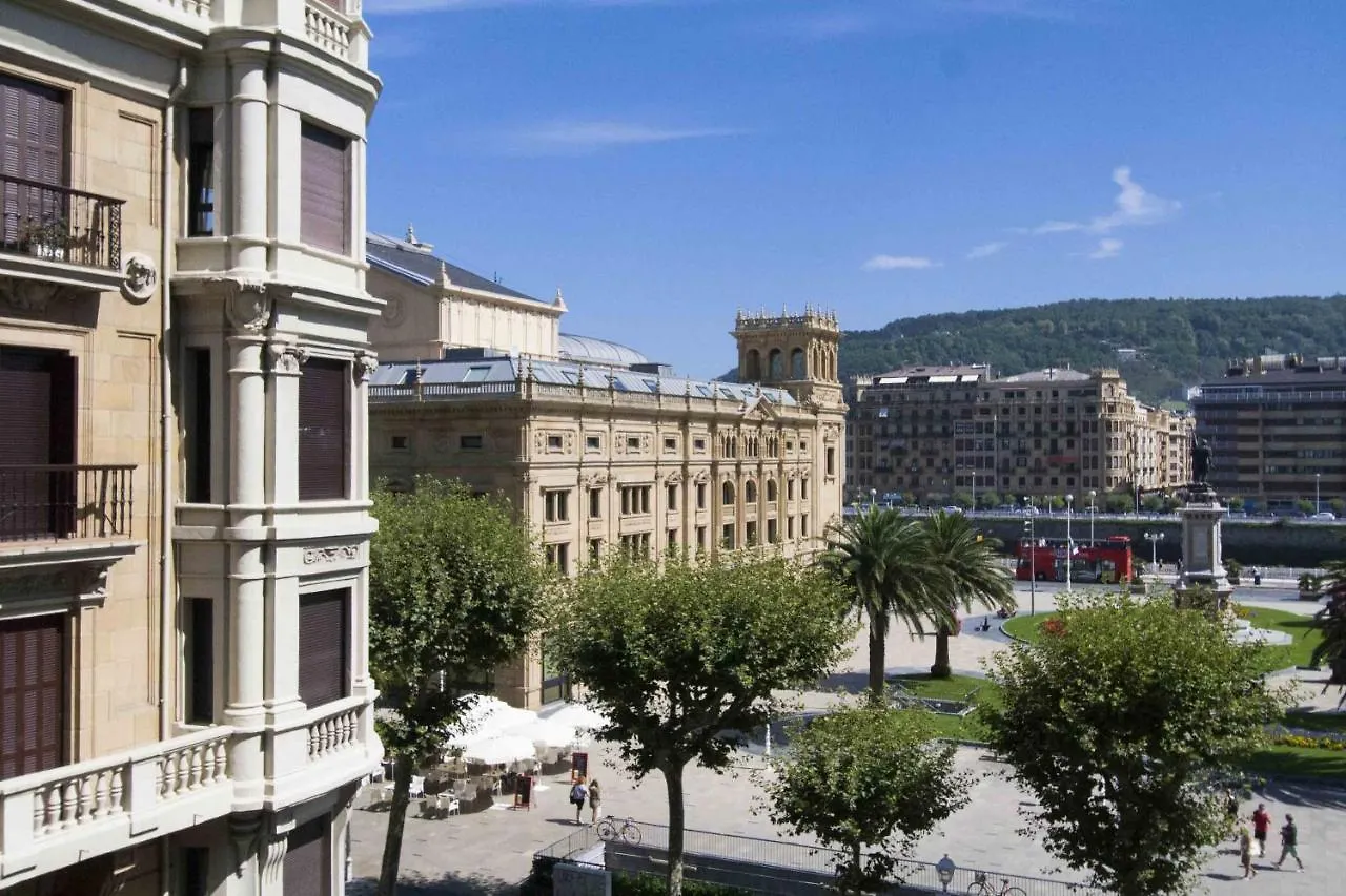 The Rentals Collection | Okendo I San Sebastian